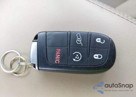 2016 Jeep Grand Cherokee Limited z USA, uszkodzony, nr VIN 1C4RJFBG7GC355113